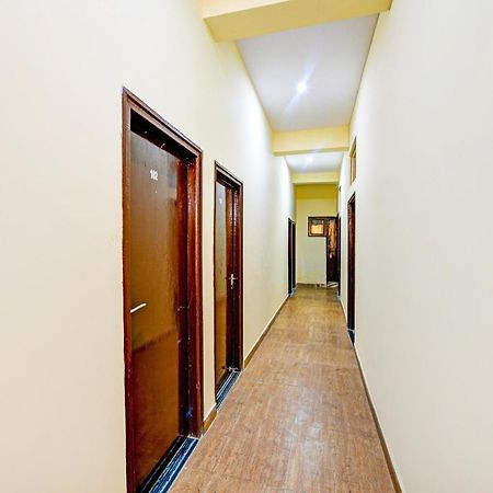 Hotel O Aj Star Hotel فريد آباد المظهر الخارجي الصورة