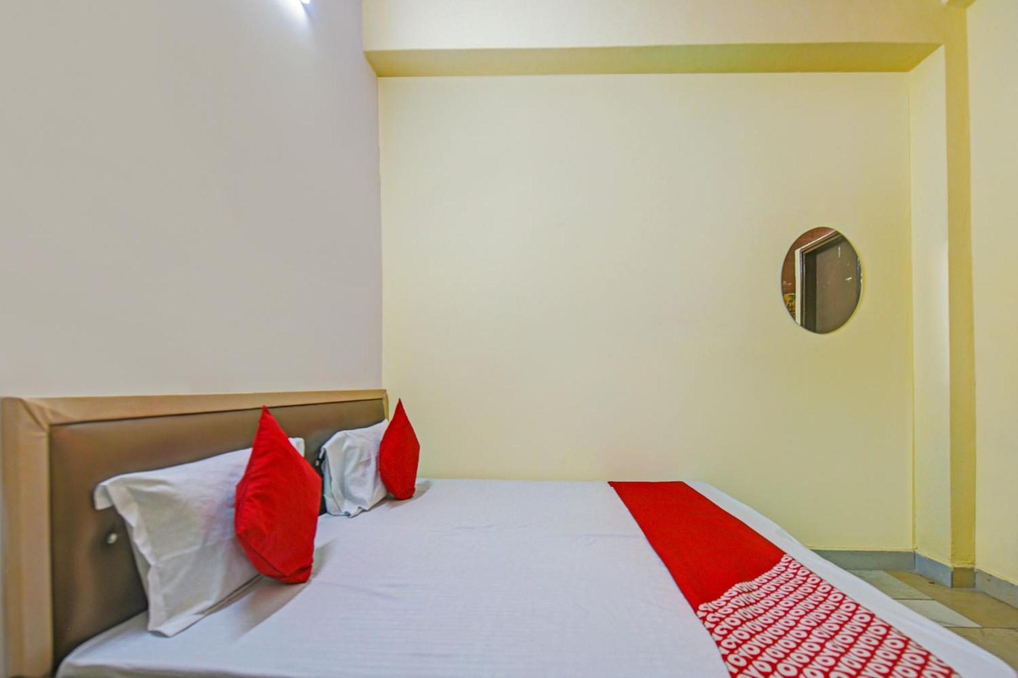 Hotel O Aj Star Hotel فريد آباد المظهر الخارجي الصورة