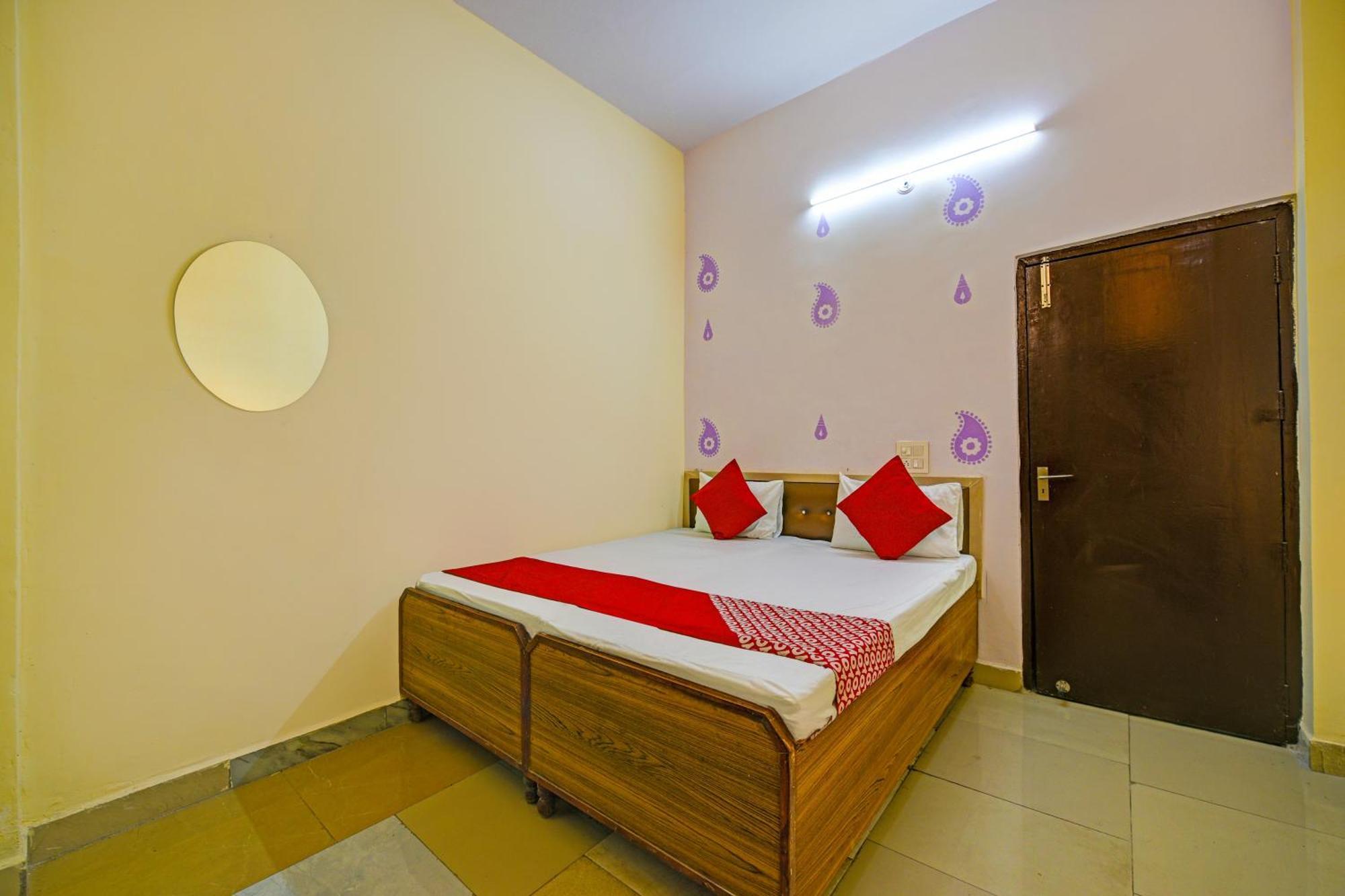 Hotel O Aj Star Hotel فريد آباد المظهر الخارجي الصورة